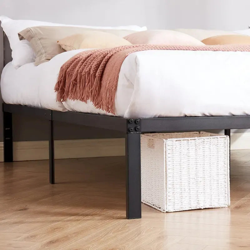Kids Bed Frames Queen Size Metal Bed Frames Mattress Foundation(Twin/Full/Queen/King 4 Options)
