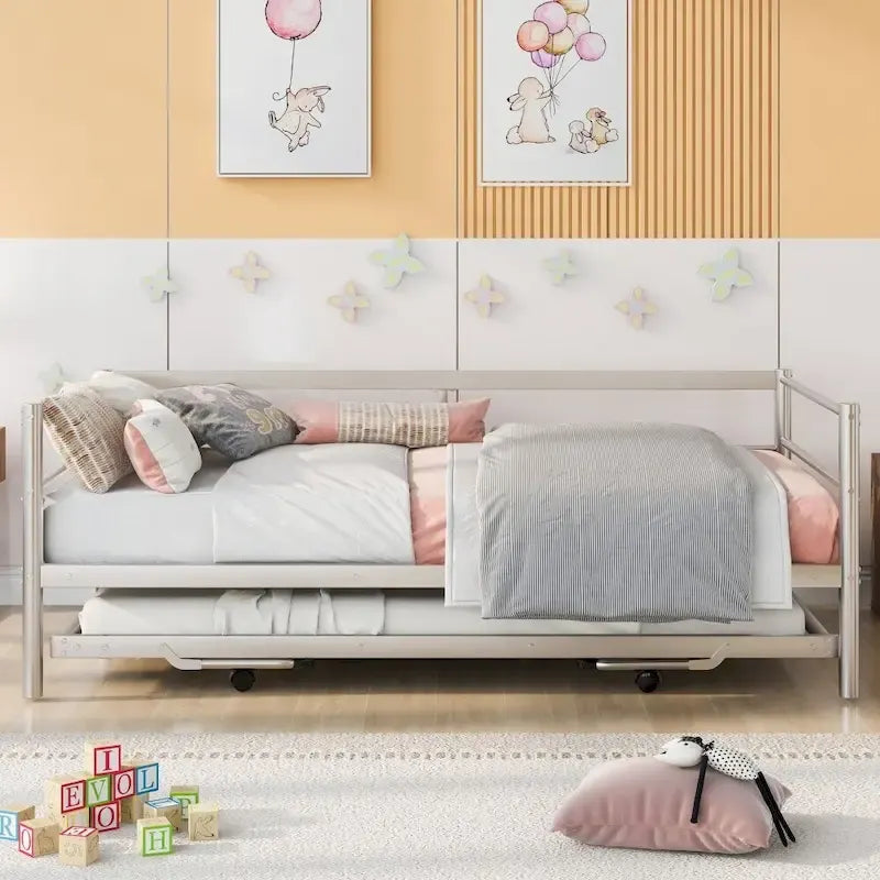 Twin Size Metal Daybed with Adjustable Trundle, Pop Up Trundle
